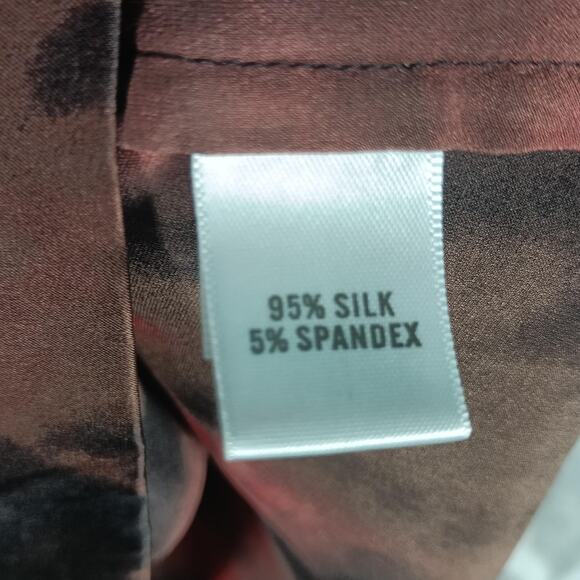 St. John Blouse Womens Large Red Brown Silk Stretch Beaded Jeweled Split Neck - Picture 10 of 12